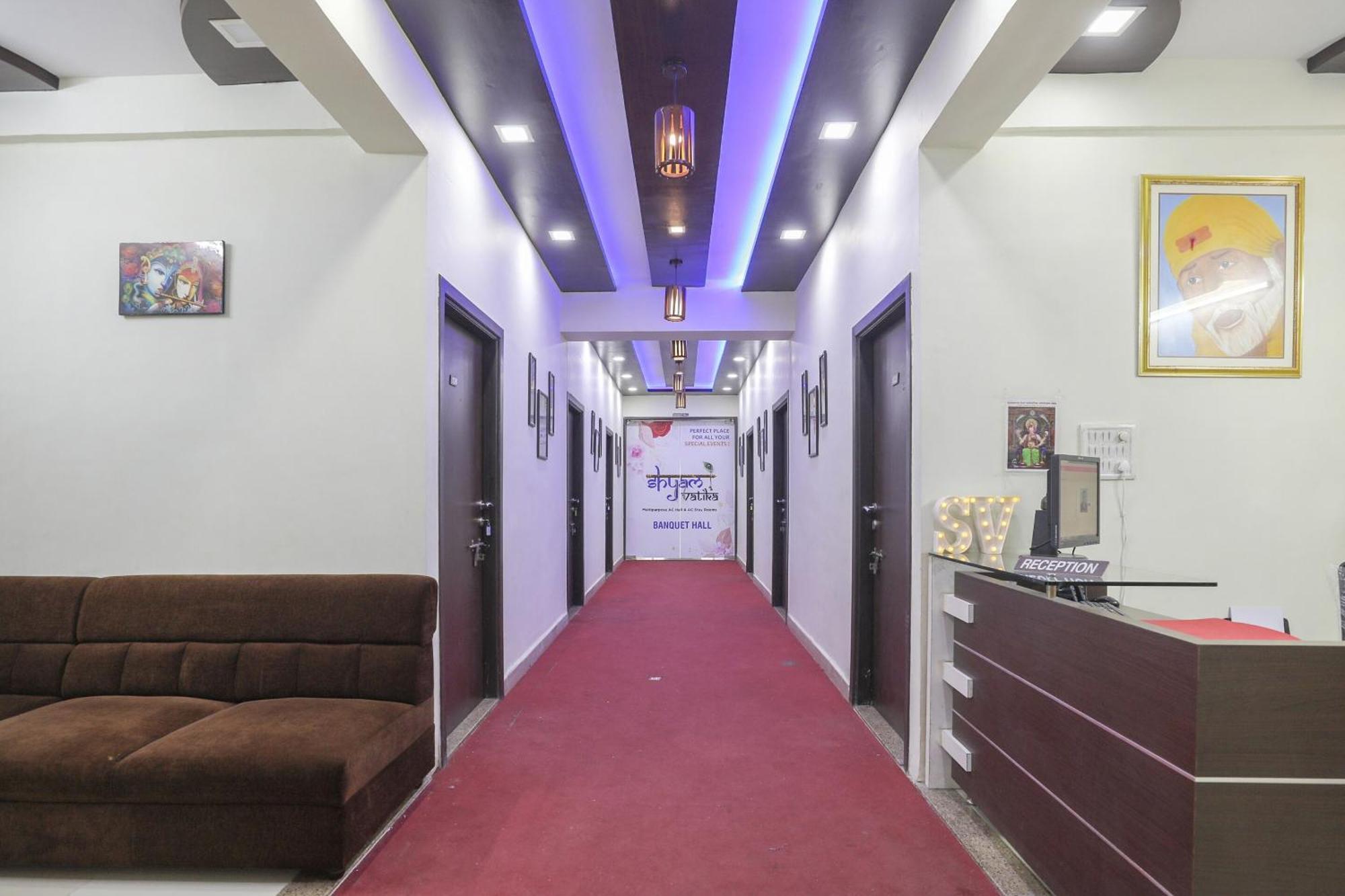 Collection O Shyam Vatika Banquet And Rooms 수라트 외부 사진