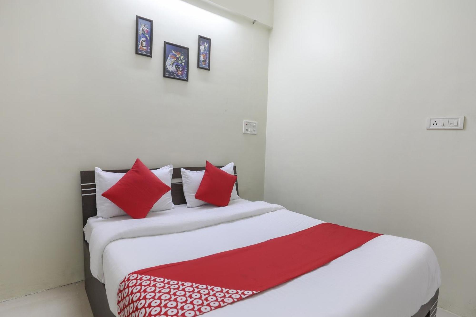 Collection O Shyam Vatika Banquet And Rooms 수라트 외부 사진